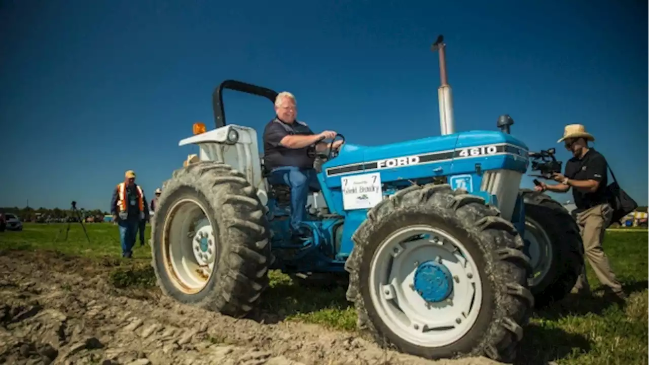 Doug Ford gets polite welcome at plowing match amid undercurrent of Greenbelt anger