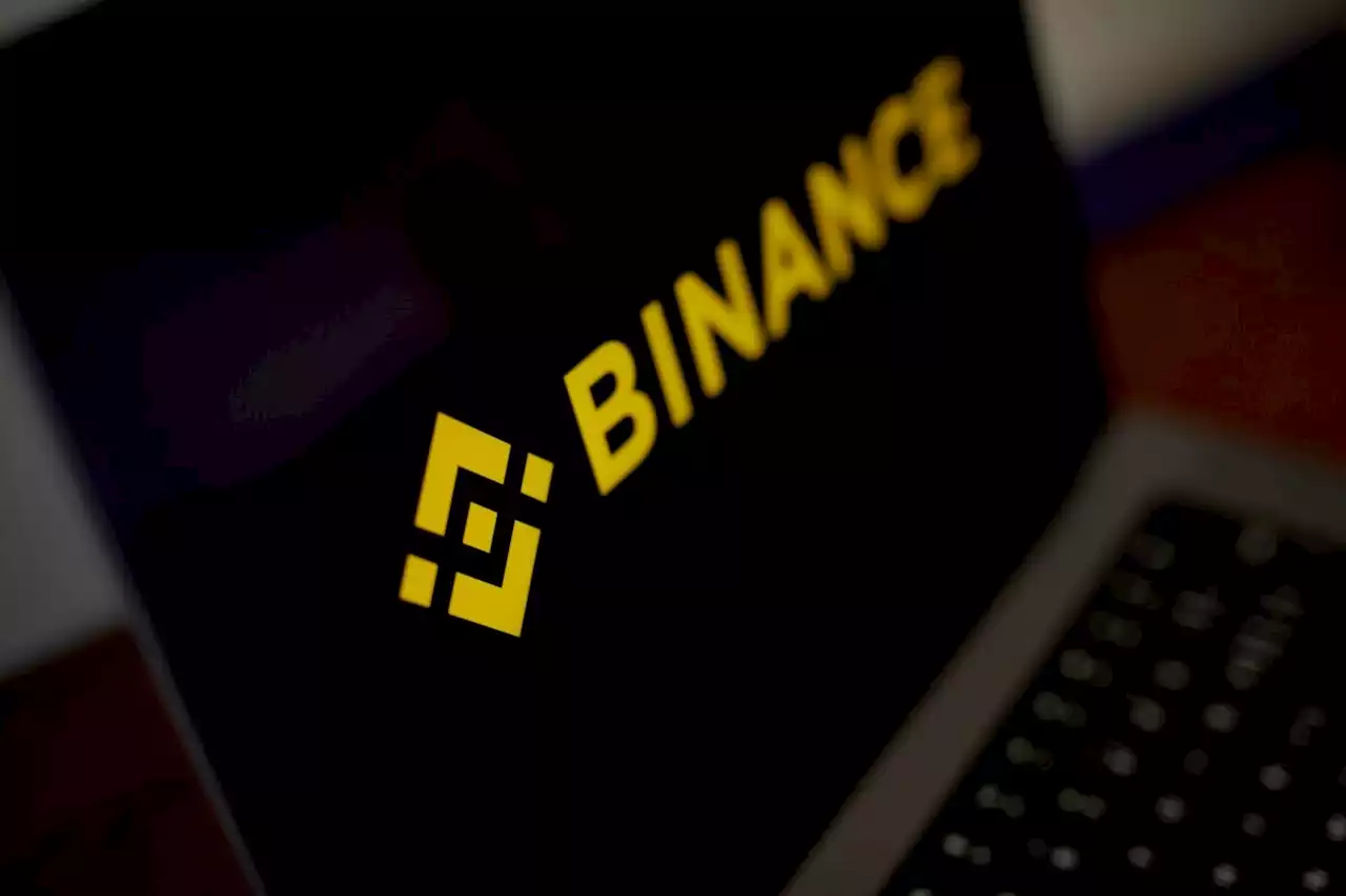 Binance.US Trading Volume Tumbles While SEC Dispute Heats Up