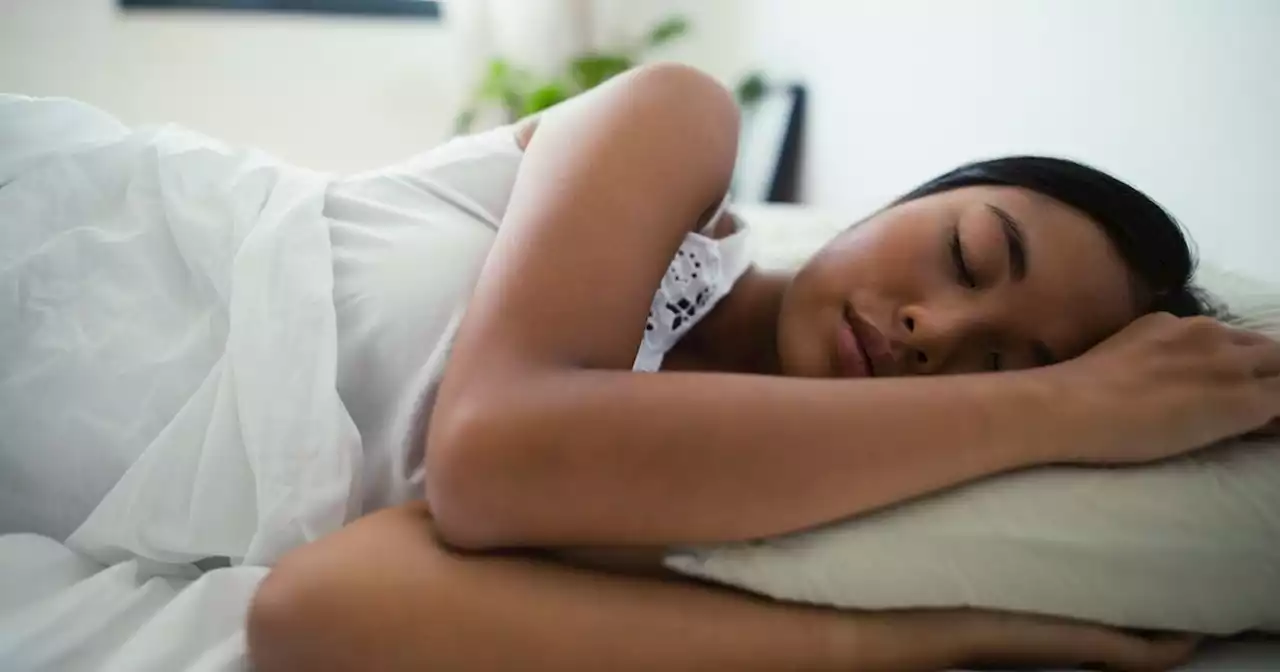 Heart doctor warns of 'faulty' symptom that appears as you're falling asleep