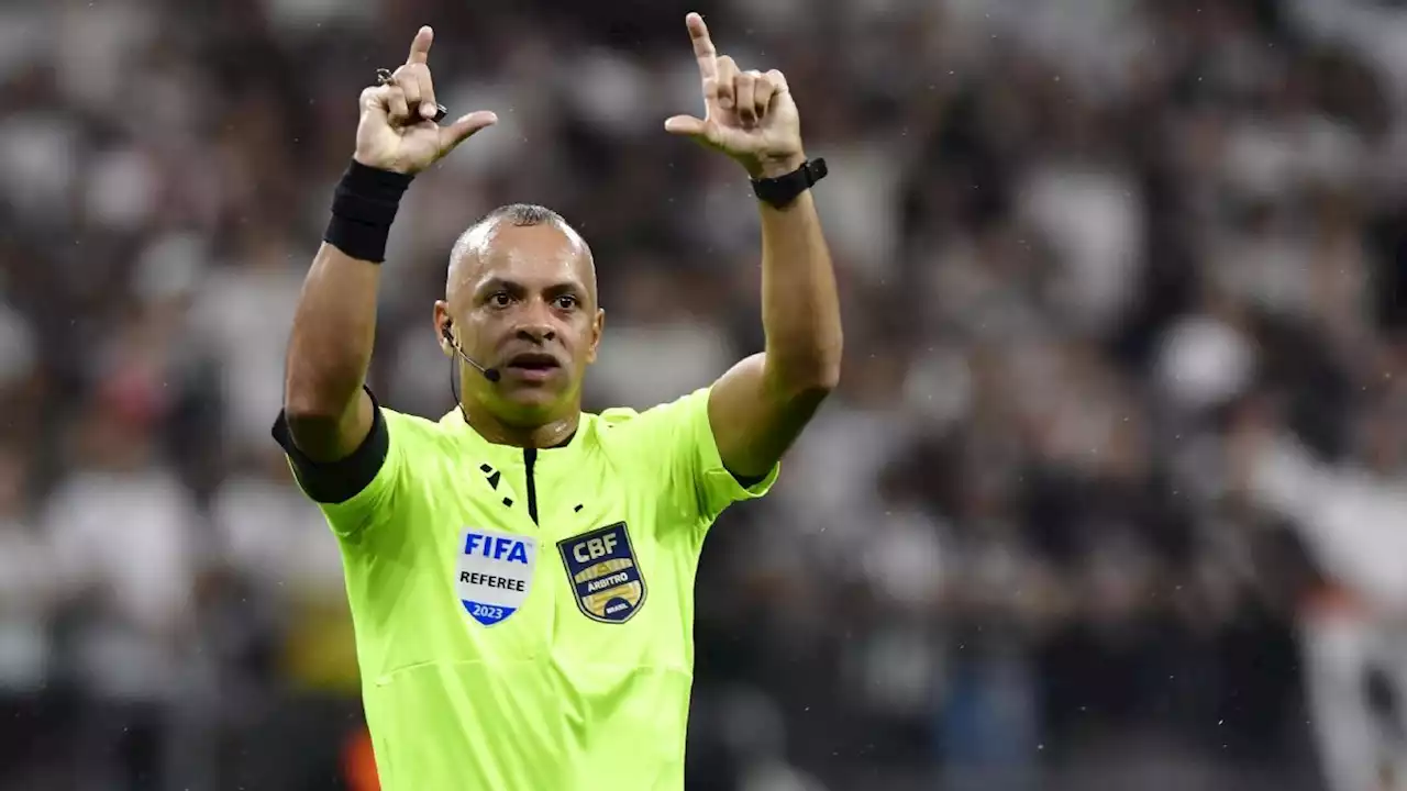 Presidente do Grêmio detona arbitragem por 'lance vergonhoso' e desafia Seneme: 'Me mostre se não foi pênalti'