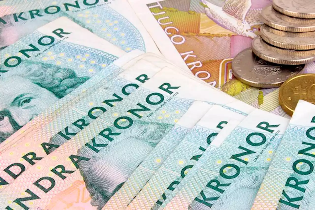 USD/SEK reversed its multi-month-high rally ahead of eventful week