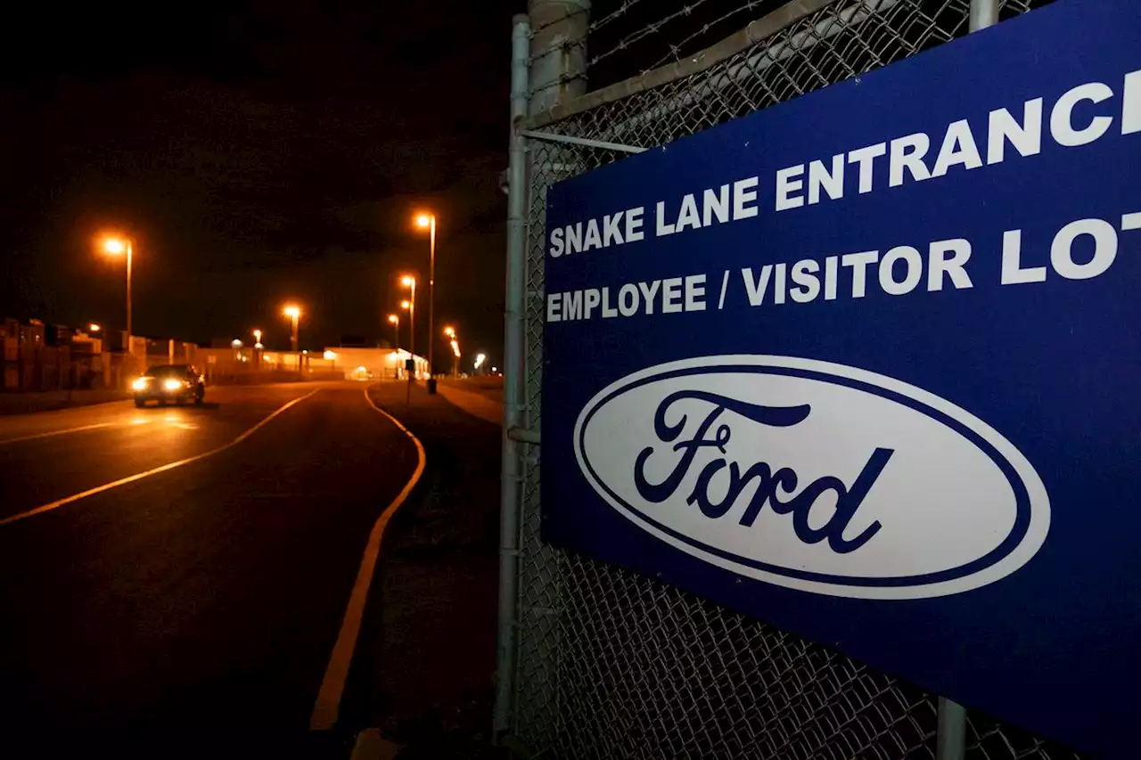 Unifor extends Ford negotiations for 24 hours after receiving ‘substantive’ last-minute offer