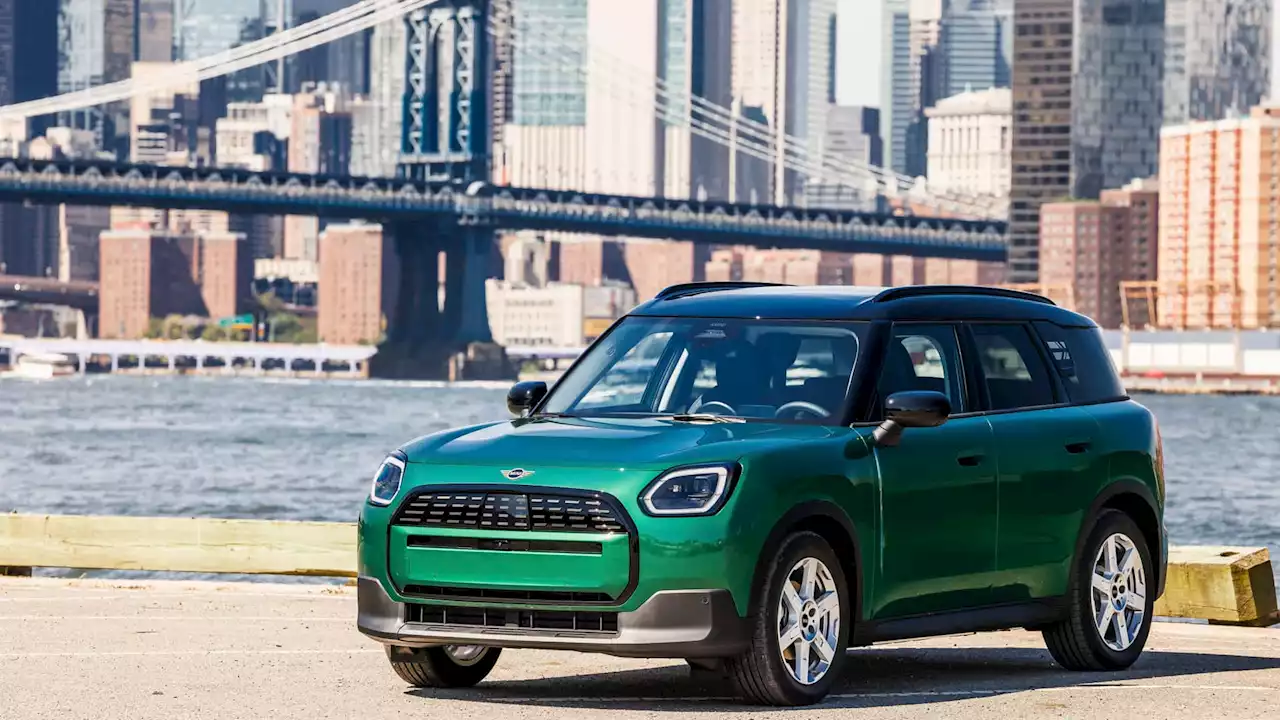 2024 Mini Countryman EV Debuts In North America, Deliveries To Begin Late Next Year