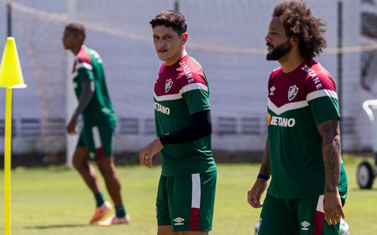 Arias, Cano e Ganso treinam com bola e animam Fluminense | Fluminense