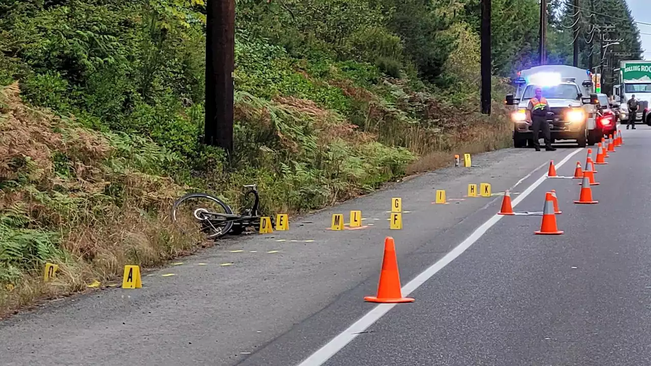 Bicyclist airlifted after early morning hit-and-run in Hansville