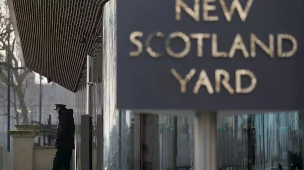 Scotland Yard: Hunderte Beamte suspendiert