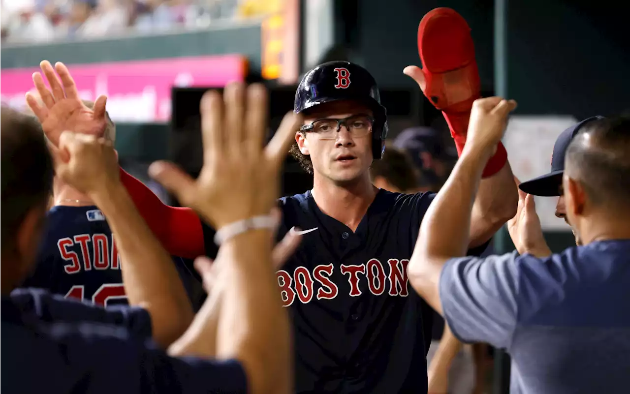 Red Sox rally to end 4-game skid with 4-2 loss to Rangers