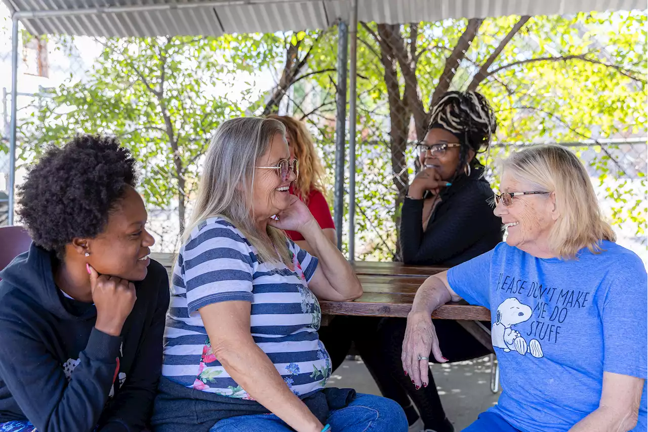 Sisterhood program at Dallas' Austin Street Center helps women in crisis