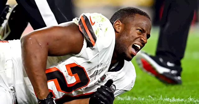 Nick Chubb suffers another severe knee injury, likely ending the Browns  star running back's season – WWLP