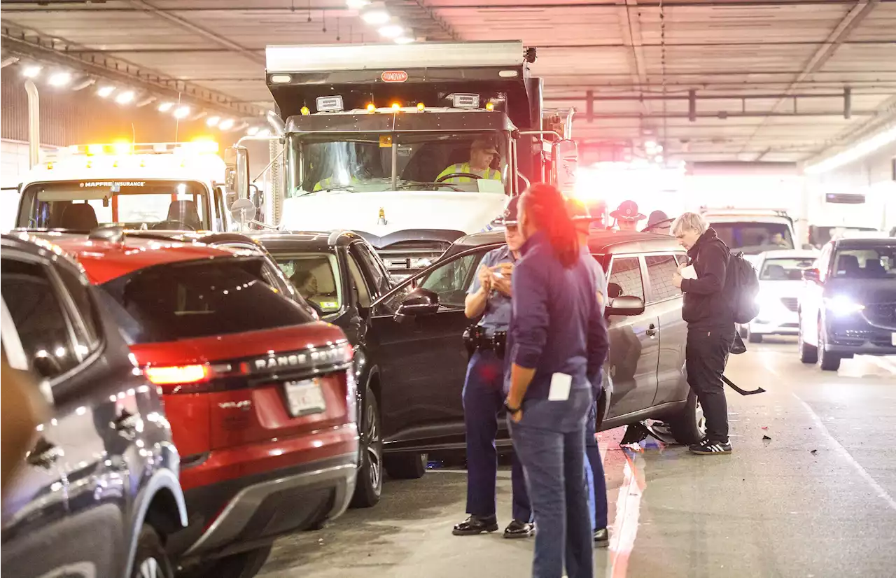 Multi-vehicle crash inside Boston's O'Neill Tunnel causes delays