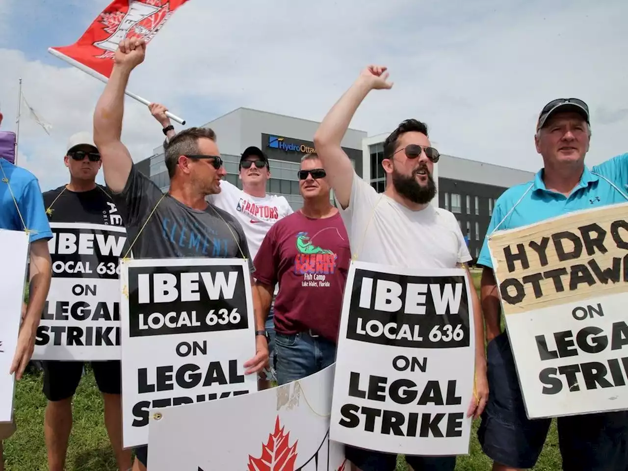 Hydro Ottawa contract offer accepted in vote by IBEW members