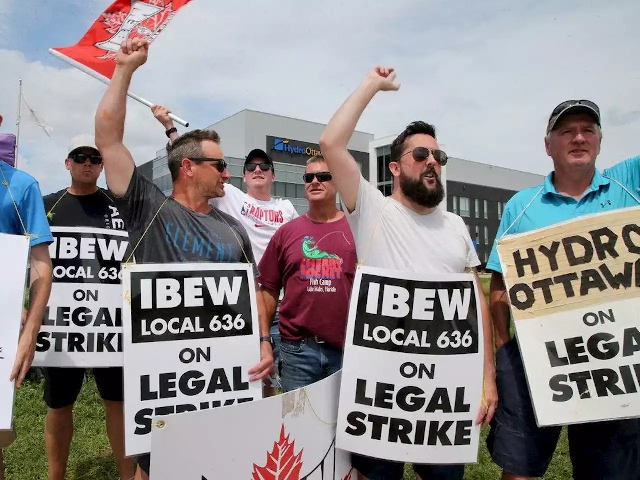 IBEW members vote to accept Hydro Ottawa contract offer