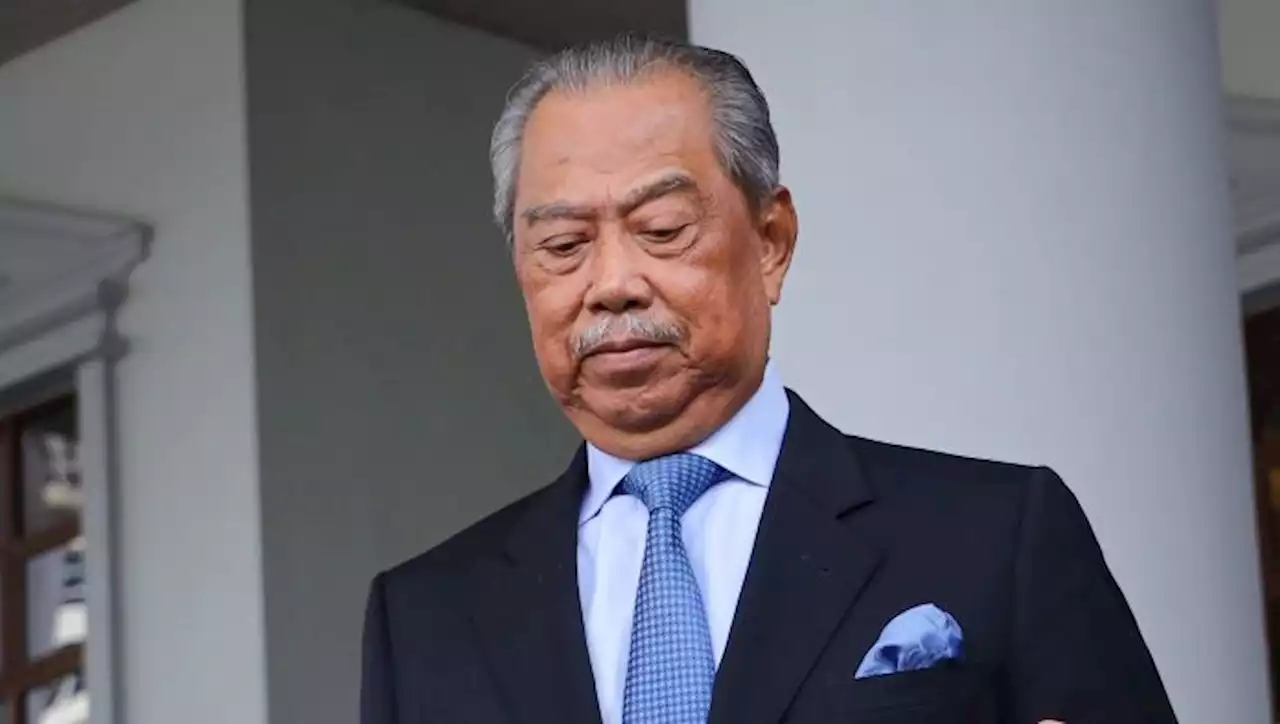 Muhyiddin mohon tiga pertuduhan pengubahan haram dibatalkan