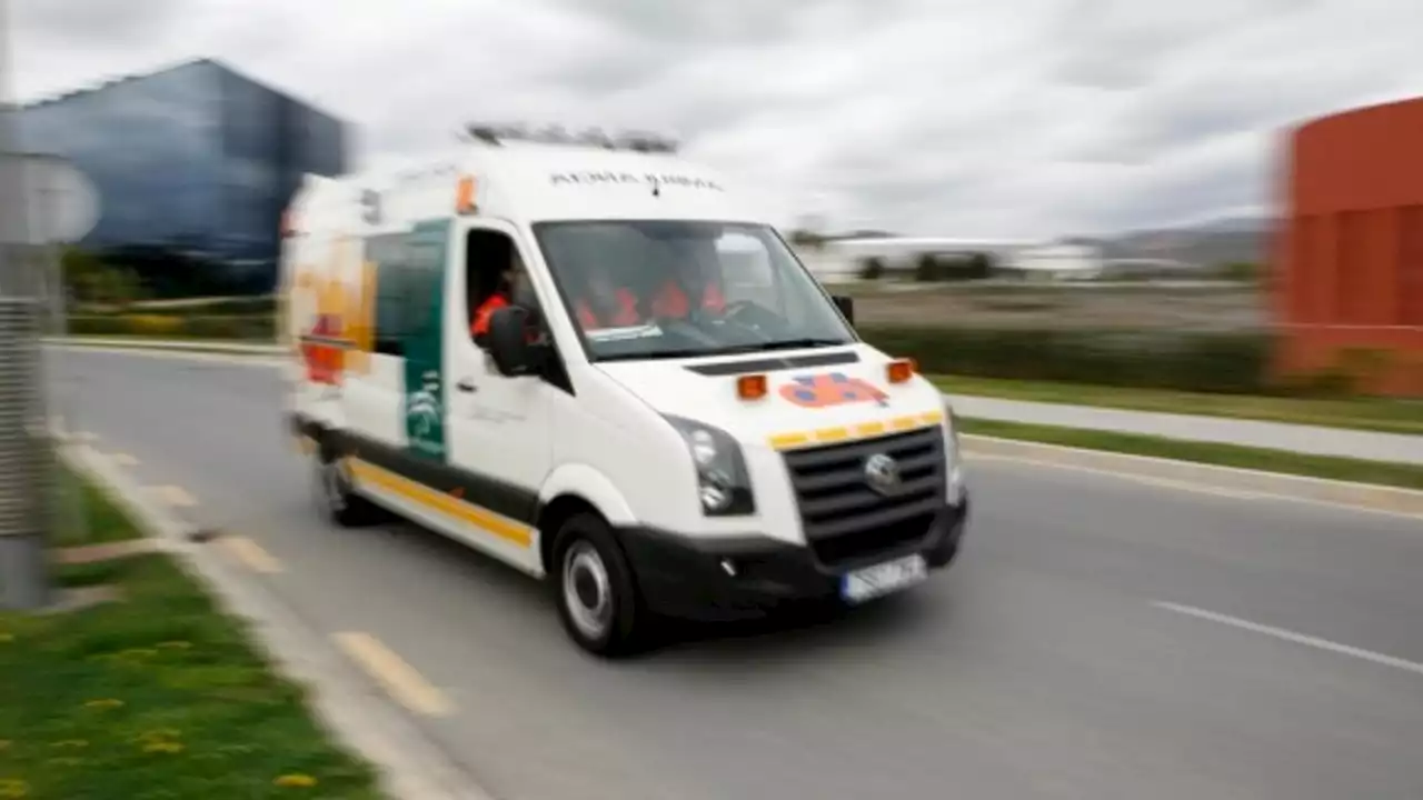 Mueren tres personas y un bebé resulta herido en un accidente de tráfico en Córdoba