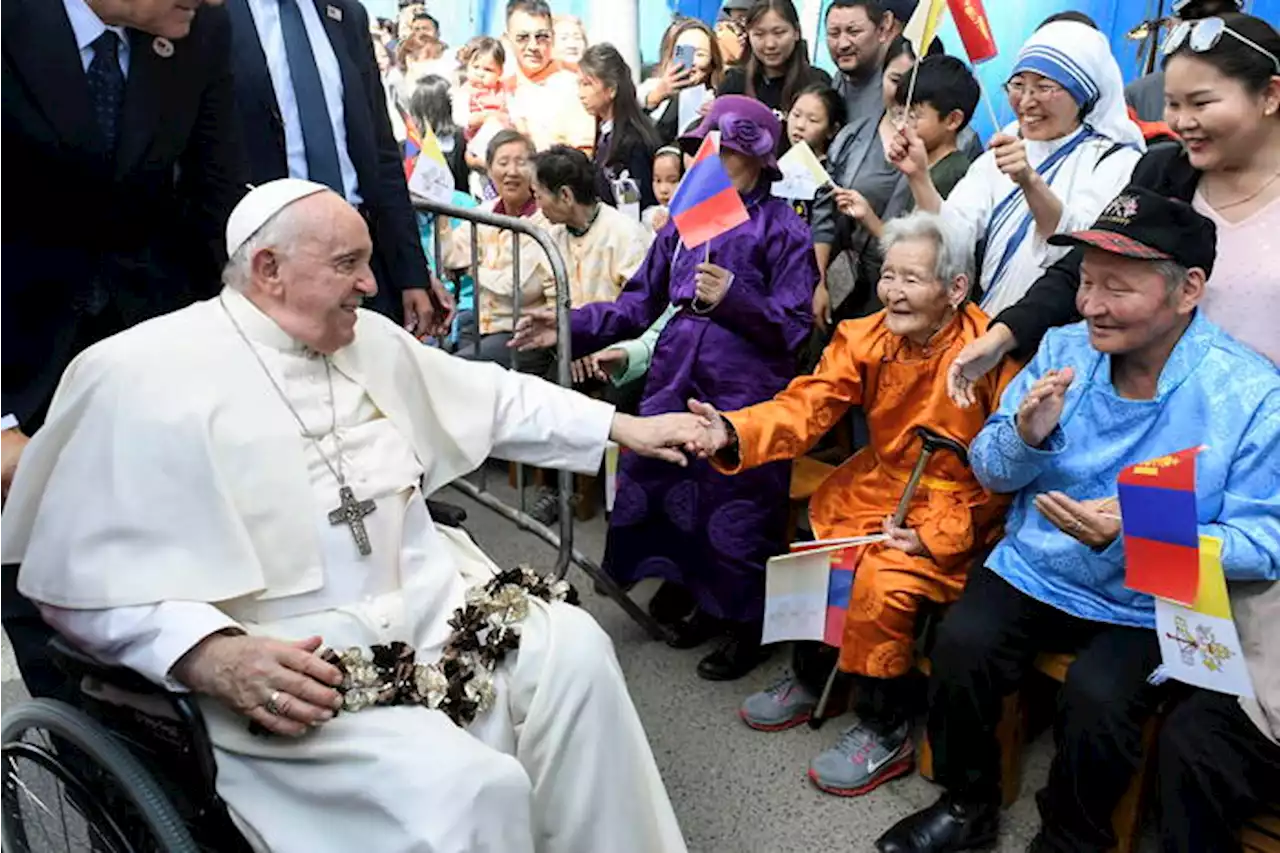 Il Papa in Mongolia: 'diamoci da fare e costruiamo insieme un futuro di pace' - Notizie