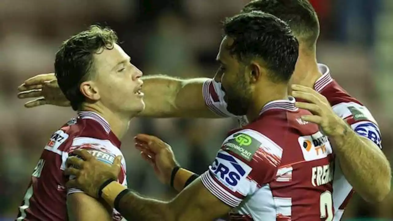 Wigan beat Salford to go top of Super League