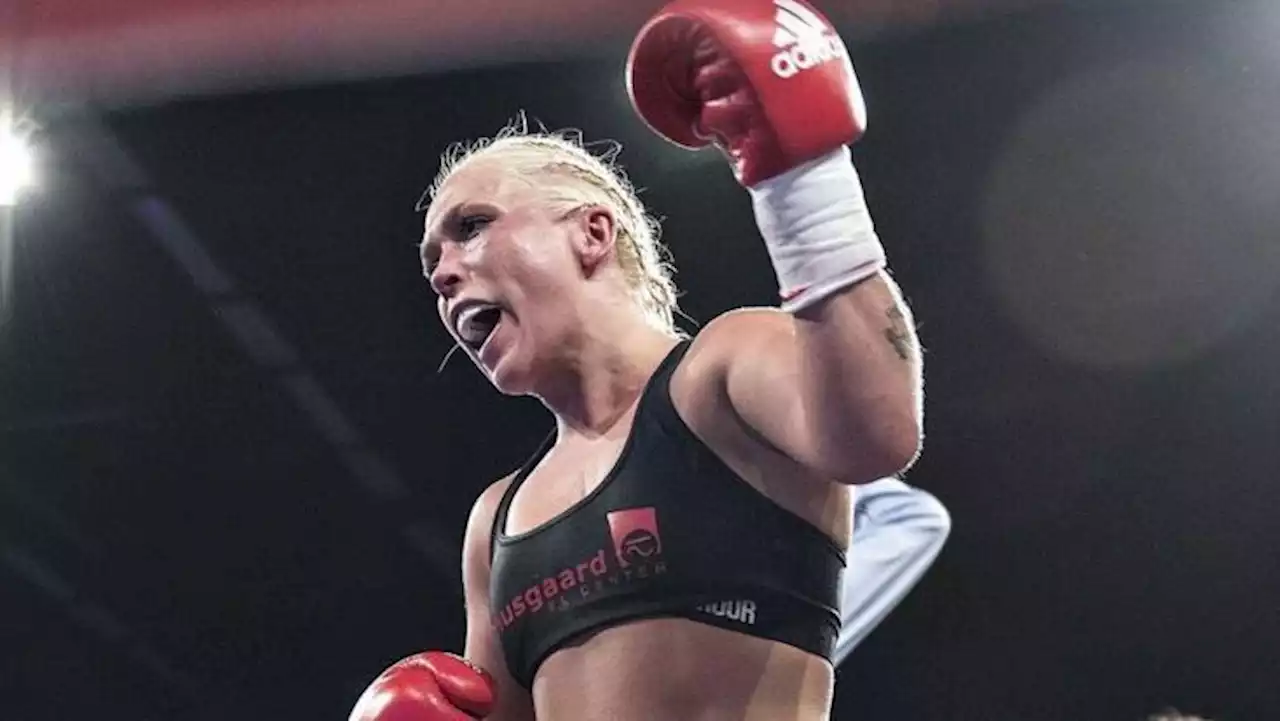 Op på siden af Mikkel Kessler: Dina Thorslund er dobbelt verdensmester