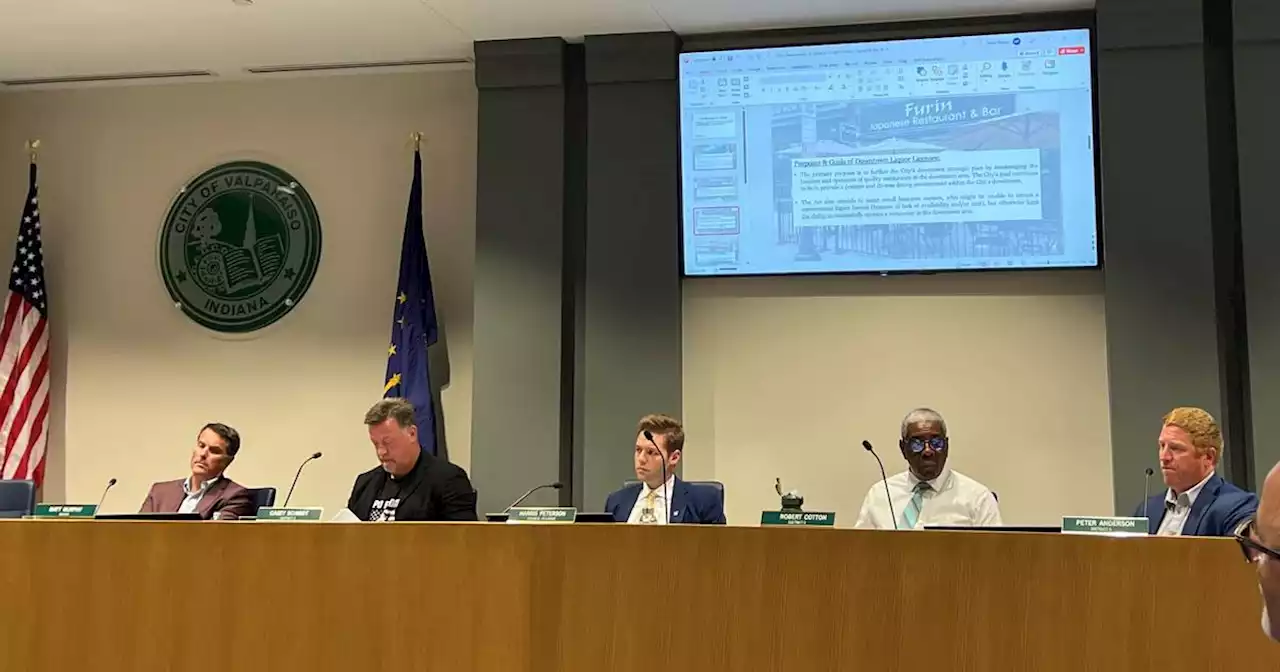 Valpo council passes new criteria, taking liquor license apps