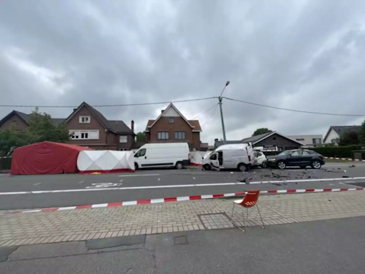 Fietser overleden na ongeval met meerdere wagens in Diksmuide