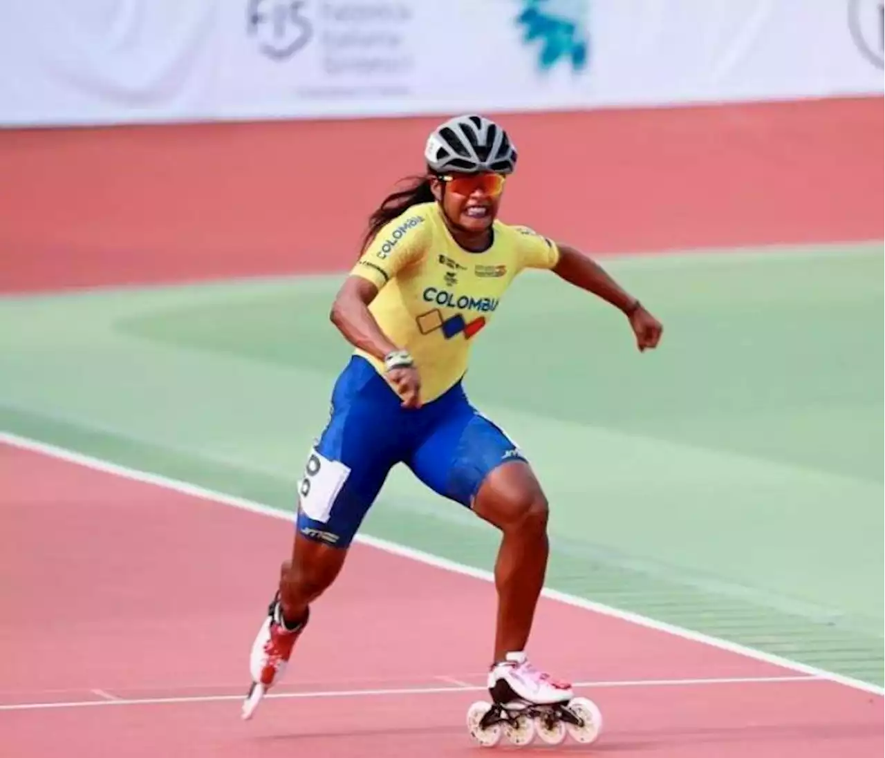 Geiny Pájaro voló por el oro, lo ganó y fue feliz en el Mundial de Patinaje