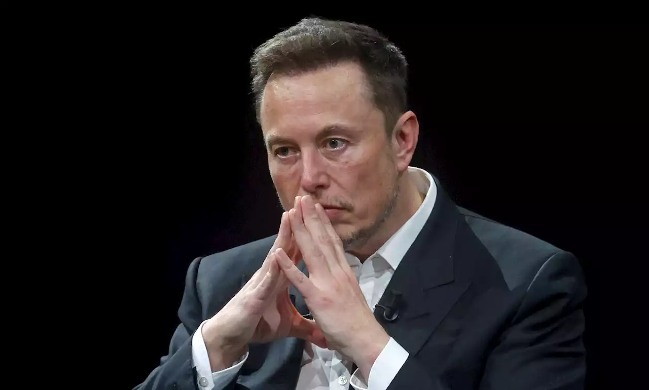 Elon Musk Refusing to Pay Severance to Fired Twitter Employees May Be Backfiring Spectacularly