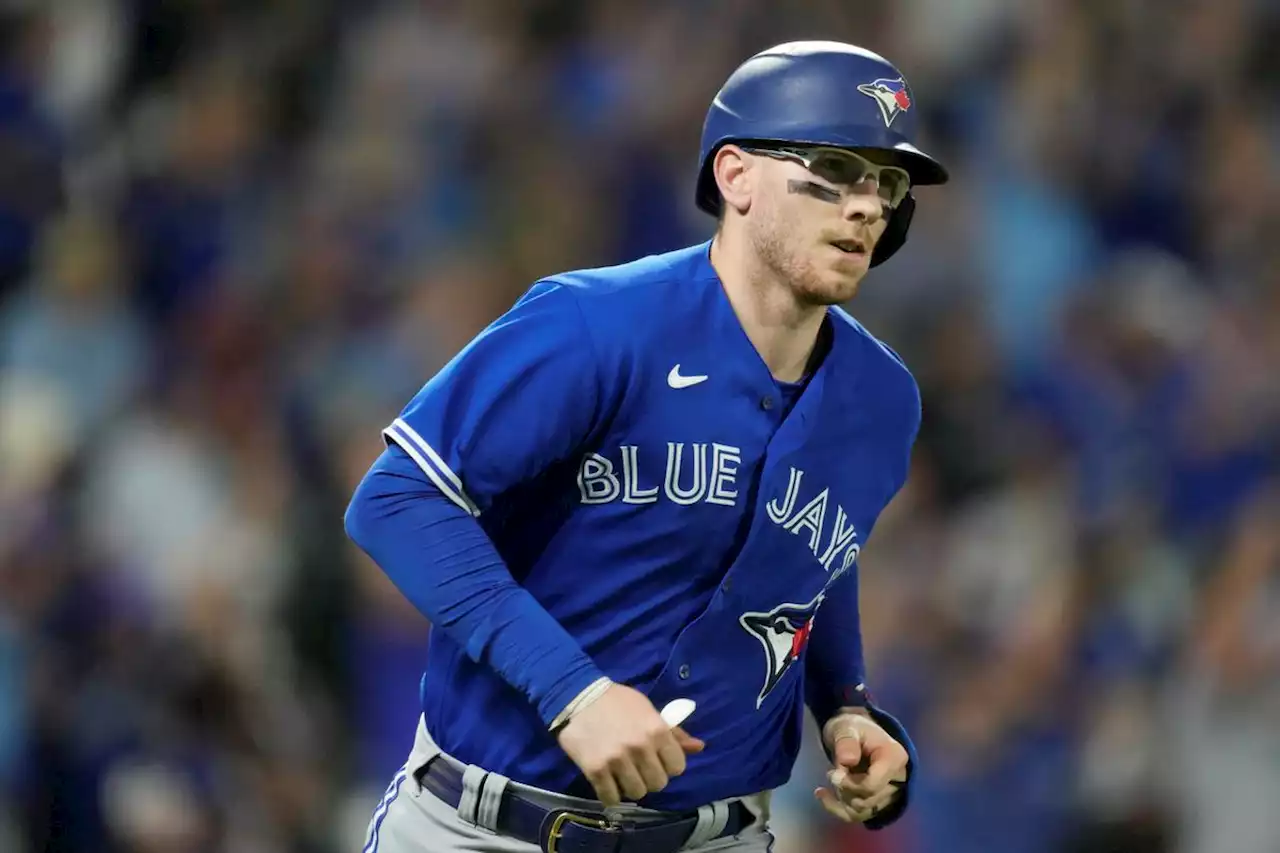 Toronto catcher Jansen suffers a fractured right middle finger in the Blue Jays’ 13-9 win