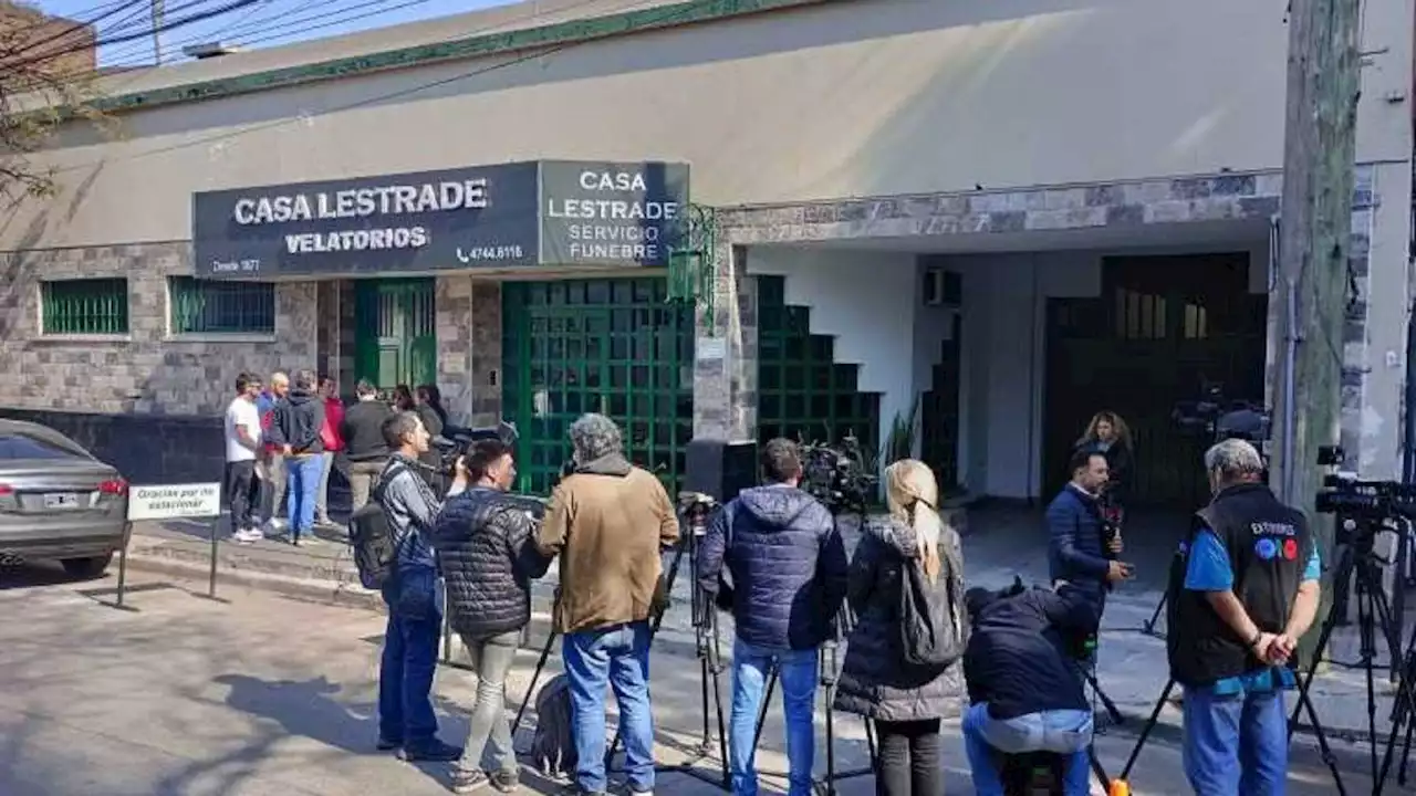 Familiares y amigos despidieron los restos de Mariano Barbieri, el ingeniero apuñalado en Palermo