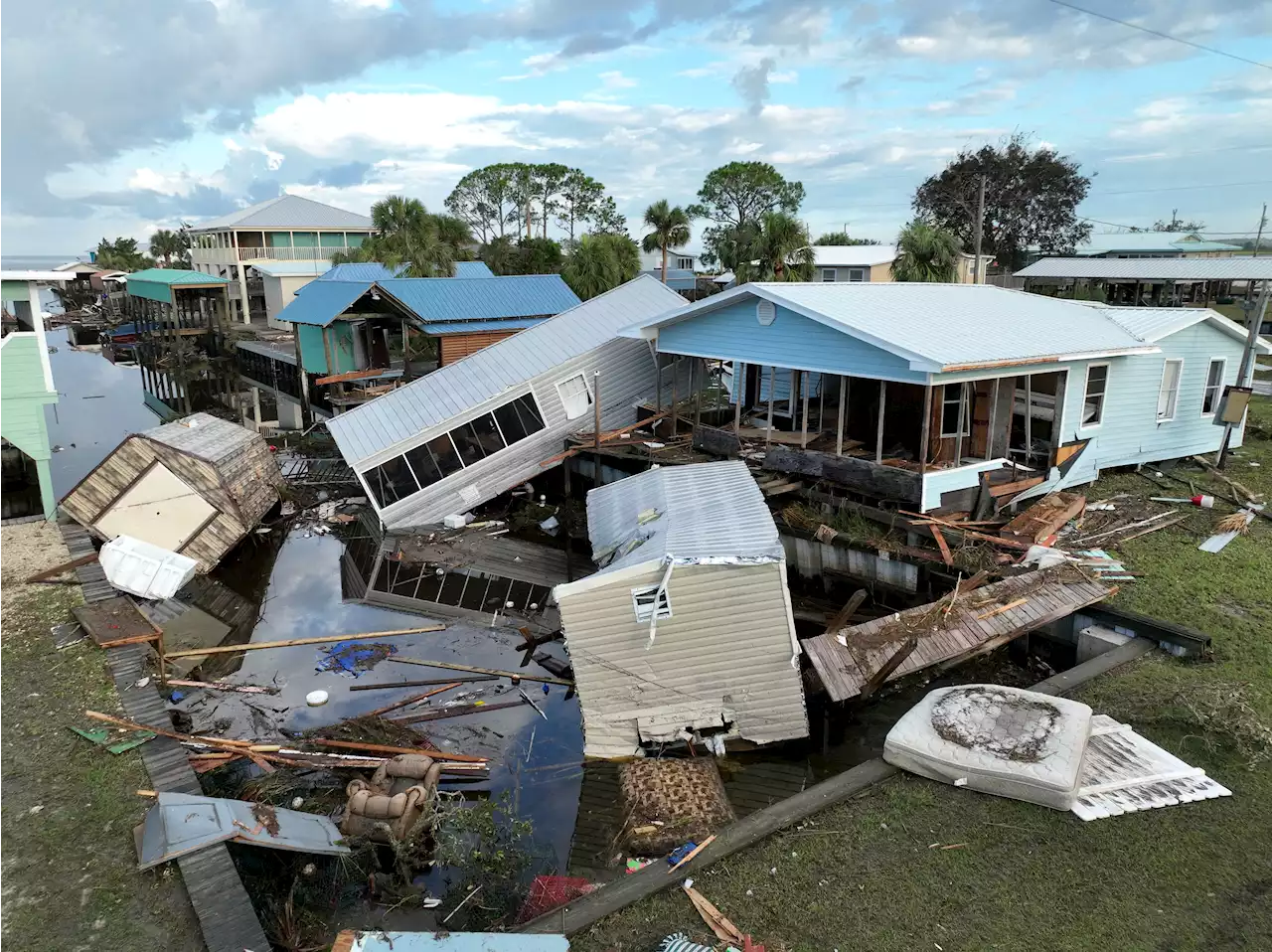 Biden in Florida promises to rebuild, calls on Congress to provide more FEMA funding