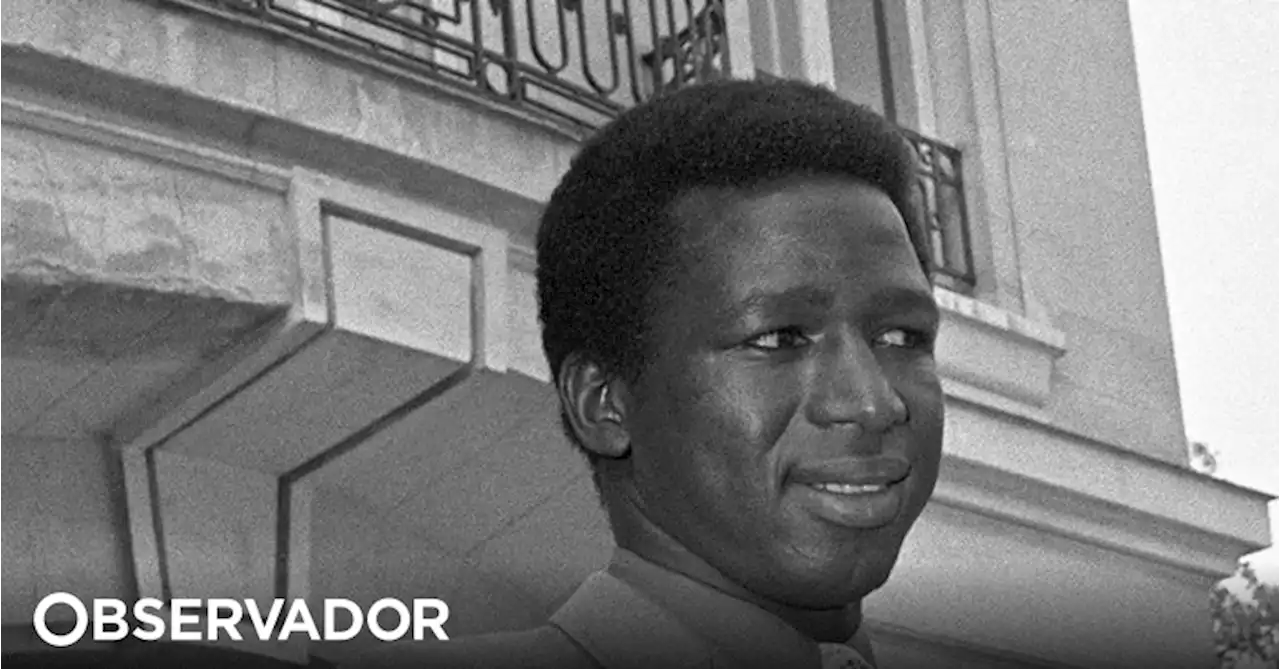 Morreu Salif Keita, o primeiro a receber o prémio de Futebolista Africano do Ano. Antigo jogador do Sporting tinha 76 anos