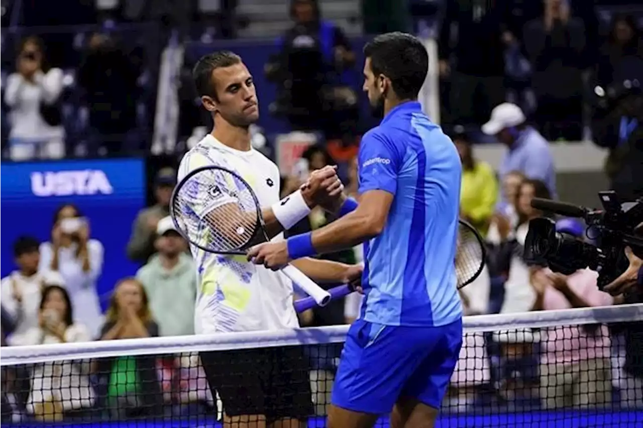 Novak Djokovic comes back after dropping the first 2 sets to beat Laslo Djere at the US Open