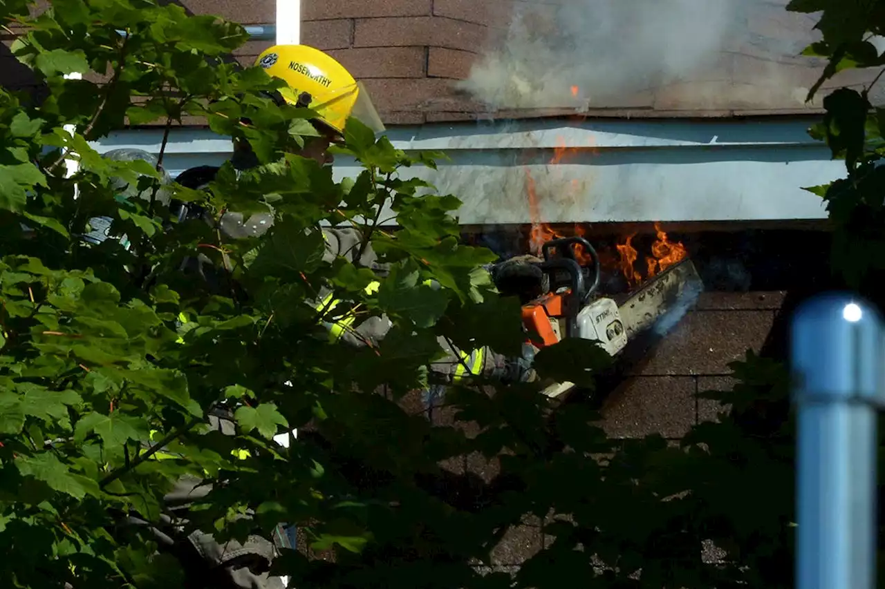 Seven people displaced following Saturday afternoon Mount Pearl house fire