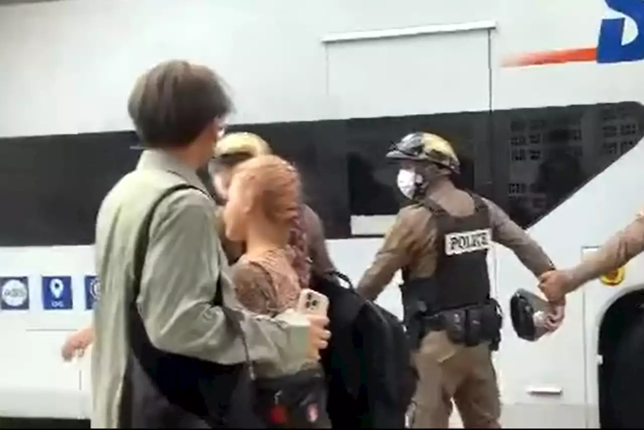 'หยก' โพสต์ขอต่อสู้ต่อกับโรงเรียน ลั่นเพื่อปกป้องสิทธิตัวเอง