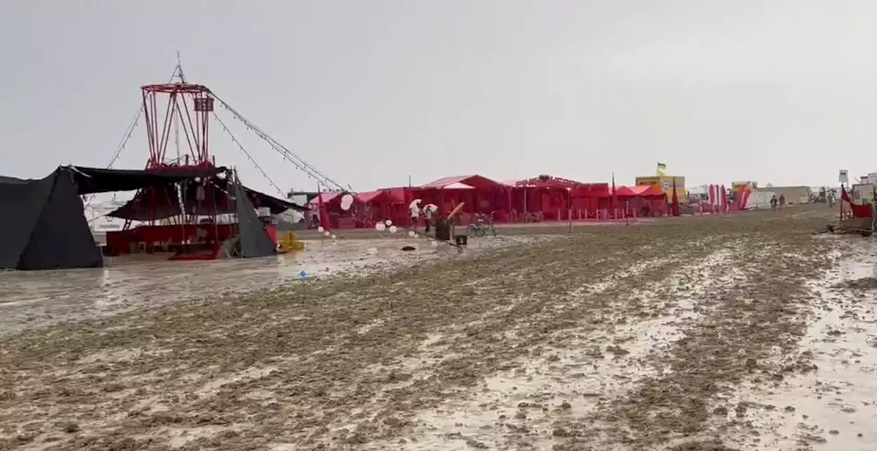 Vidéos. Fortes pluies lors du Burning Man aux États-Unis, les festivaliers coincés en plein désert