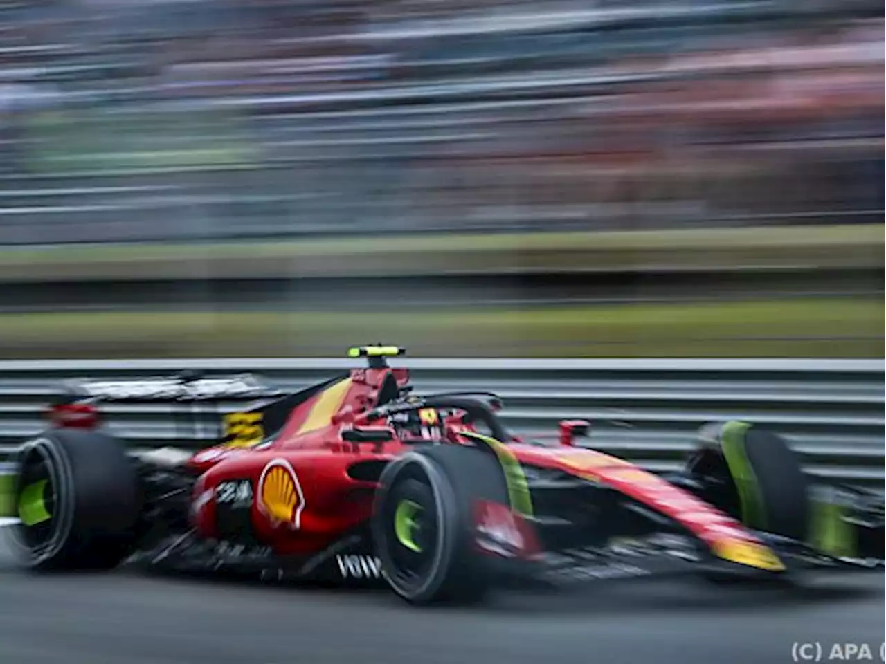 Ferrari-Pilot Sainz schnappt sich Monza-Pole vor Verstappen