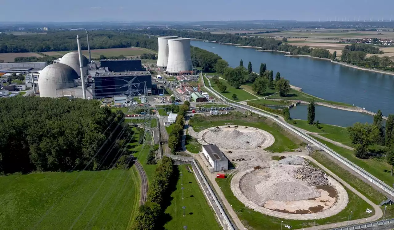 Scholz dismisses talk of keeping nuclear energy option open in Germany