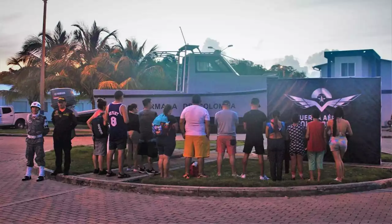 Rescatan a 19 migrantes venezolanos en aguas de San Andrés