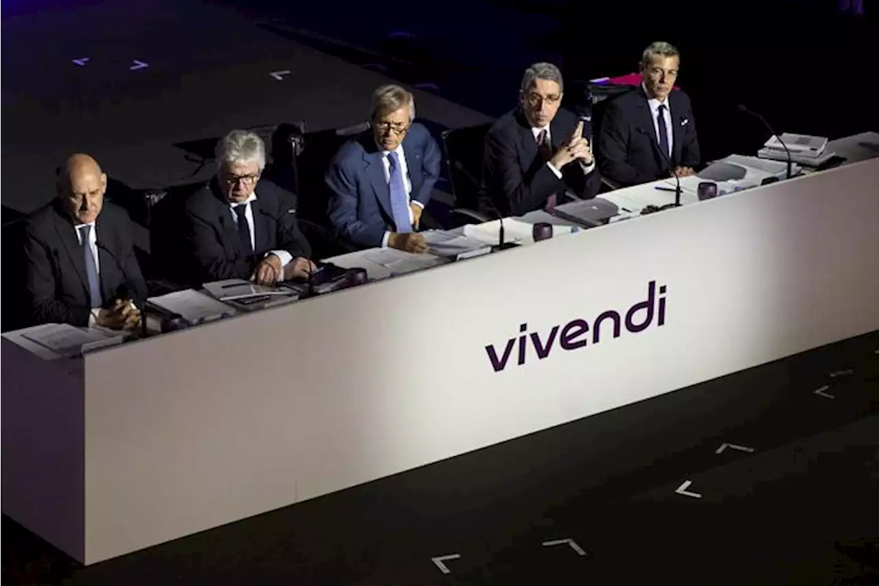 Vivendi chiede incontro al governo e la Borsa specula su Tim - Ultima ora