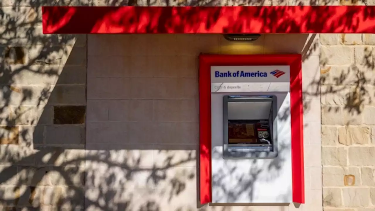 Bank of America Raises Minimum Wage to $23 on Way to $25 an Hour