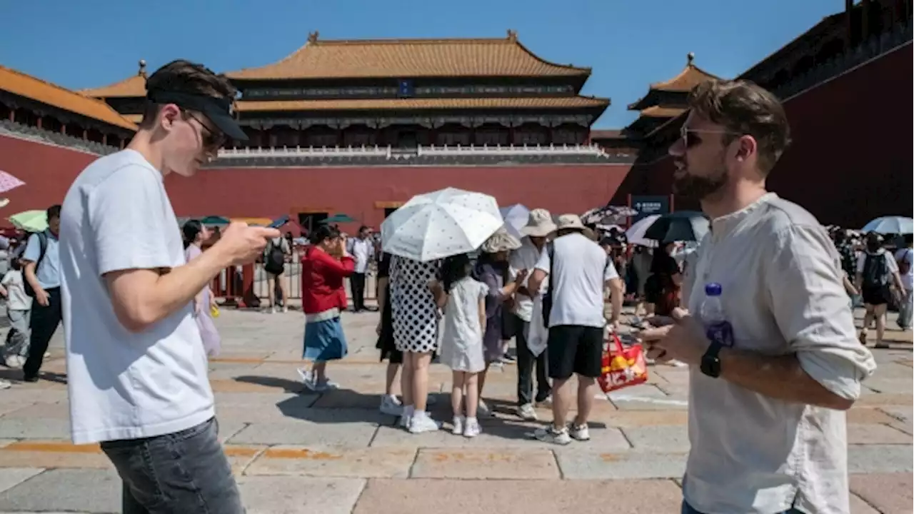 China Eases Visa Application Process to Attract Foreign Visitors