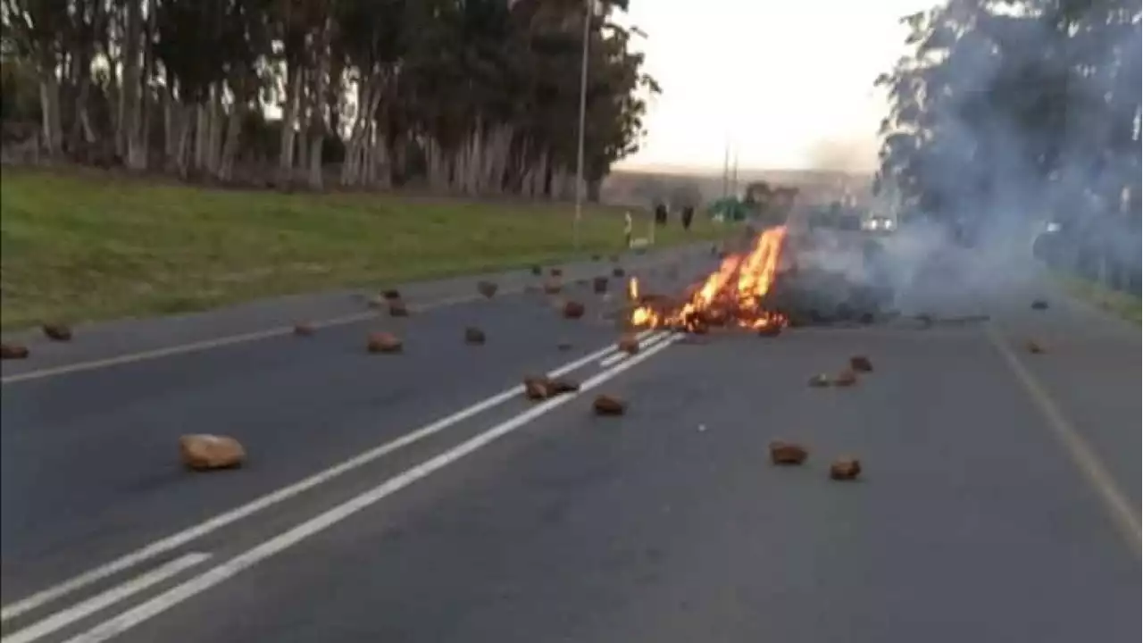 Swellendam shutdown blocks N2, Thusong Service Centre targeted