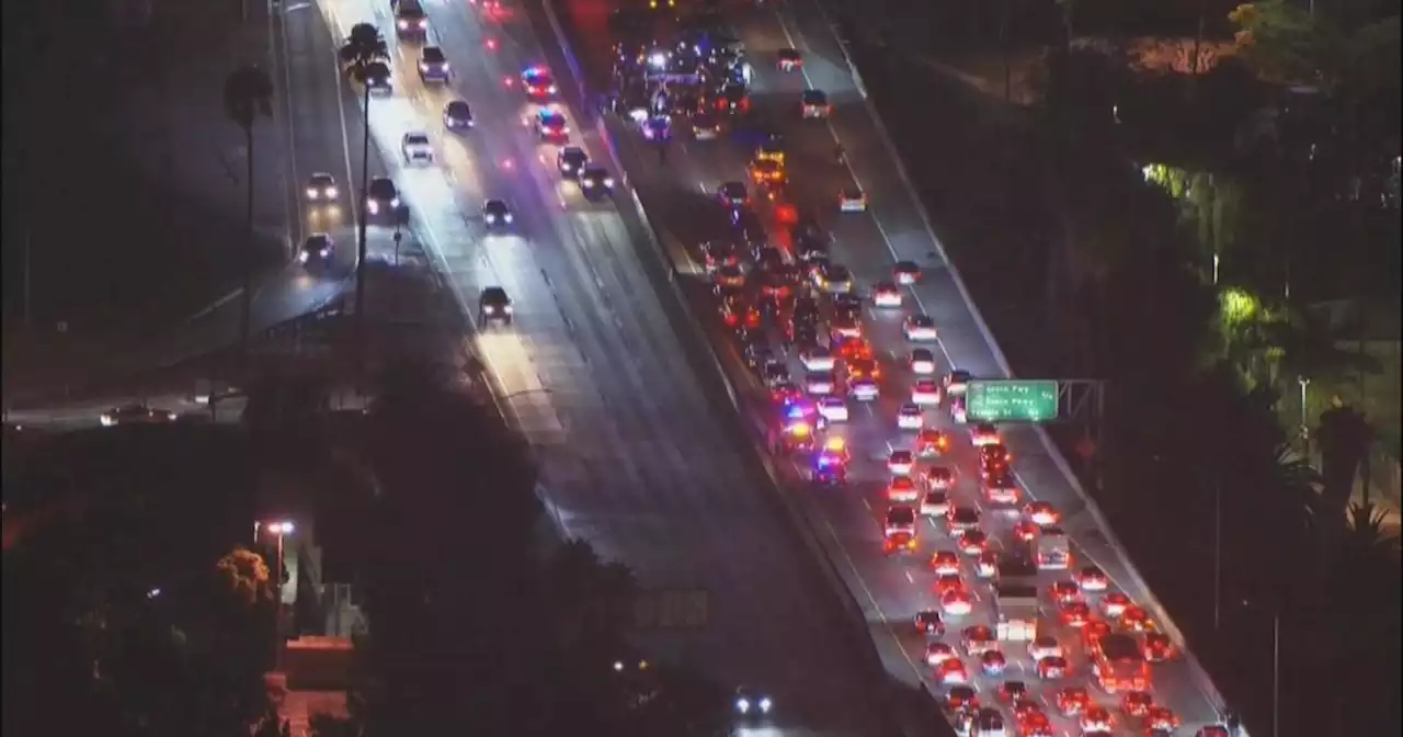 Pro-Armenian protest blocks part of 101 Freeway near Glendale Avenue