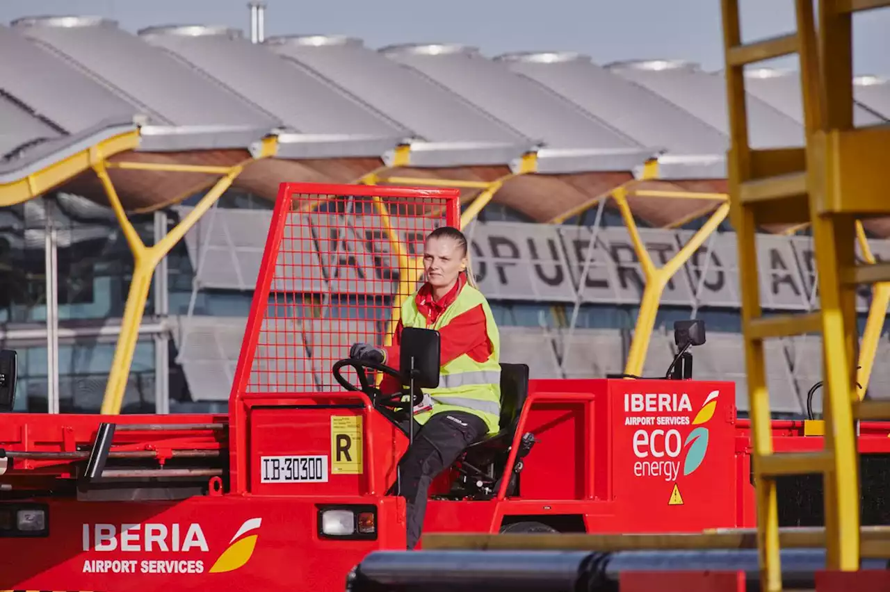 Iberia dará mayor estabilidad a los contratos de un 17% de la plantilla este año