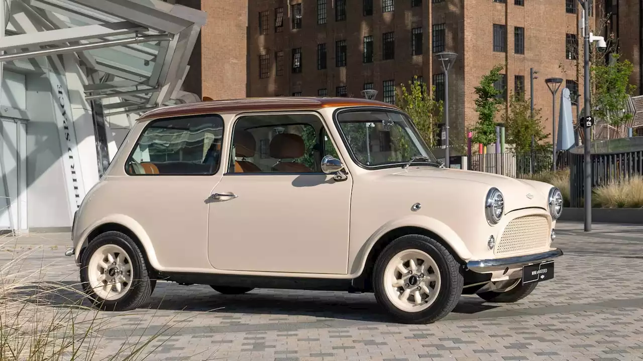 Mini eMastered Is A $150,000+ Luxury EV Restomod With 110 Miles Of Range