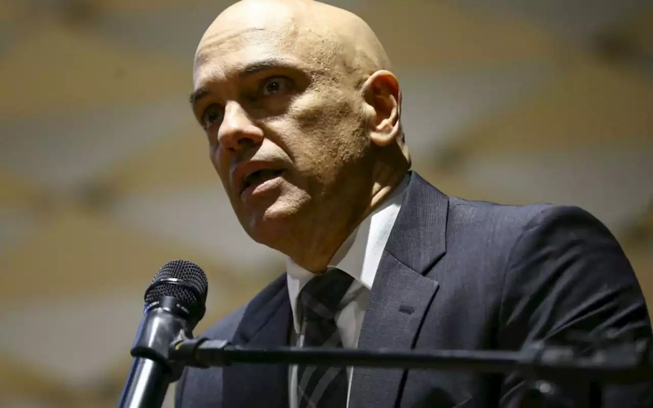 Caso das joias: Moraes autoriza OAB a acompanhar perícia nos celulares de Wassef | Brasil