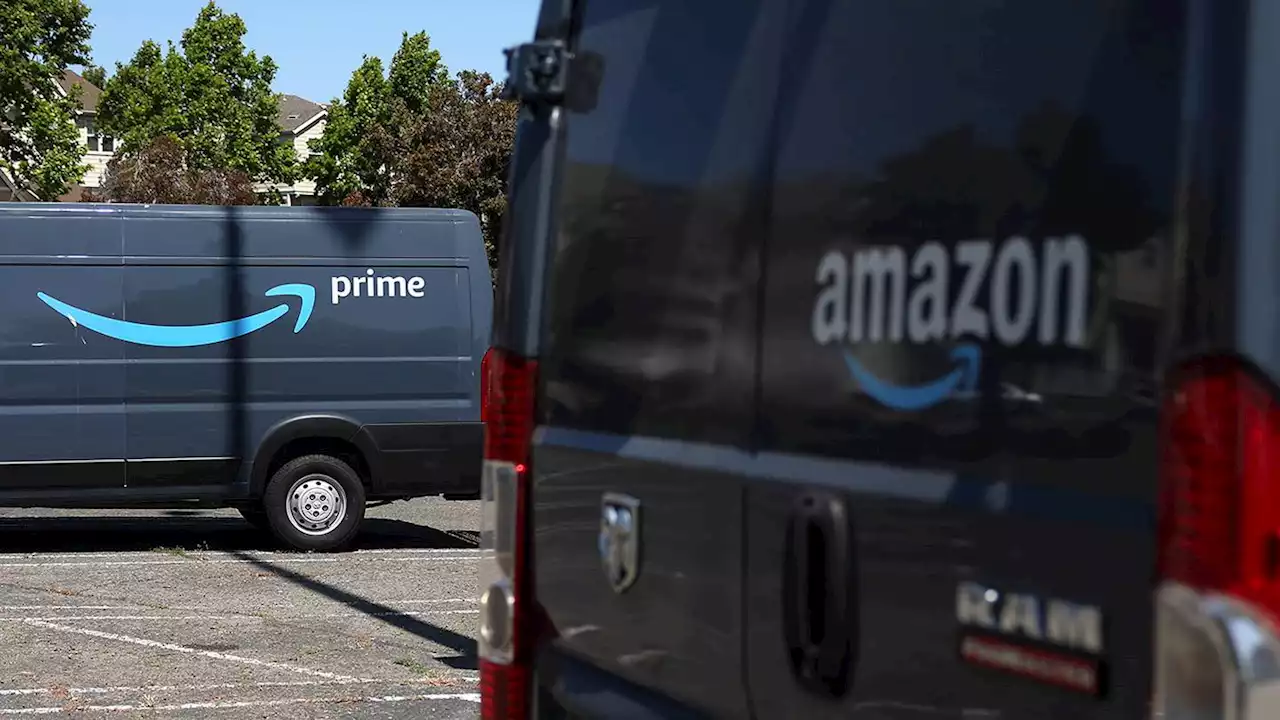 FTC names senior Amazon executives in suit over Prime memberships