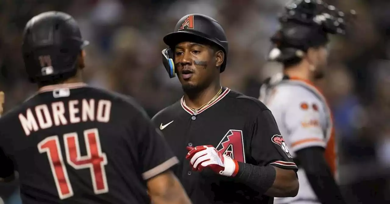 Carroll, Marte use daring double steal to push the Diamondbacks past the Giants 8-4