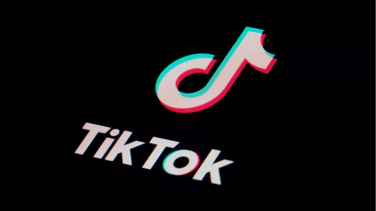 TikTok launching new tool to help creators label AI content on app