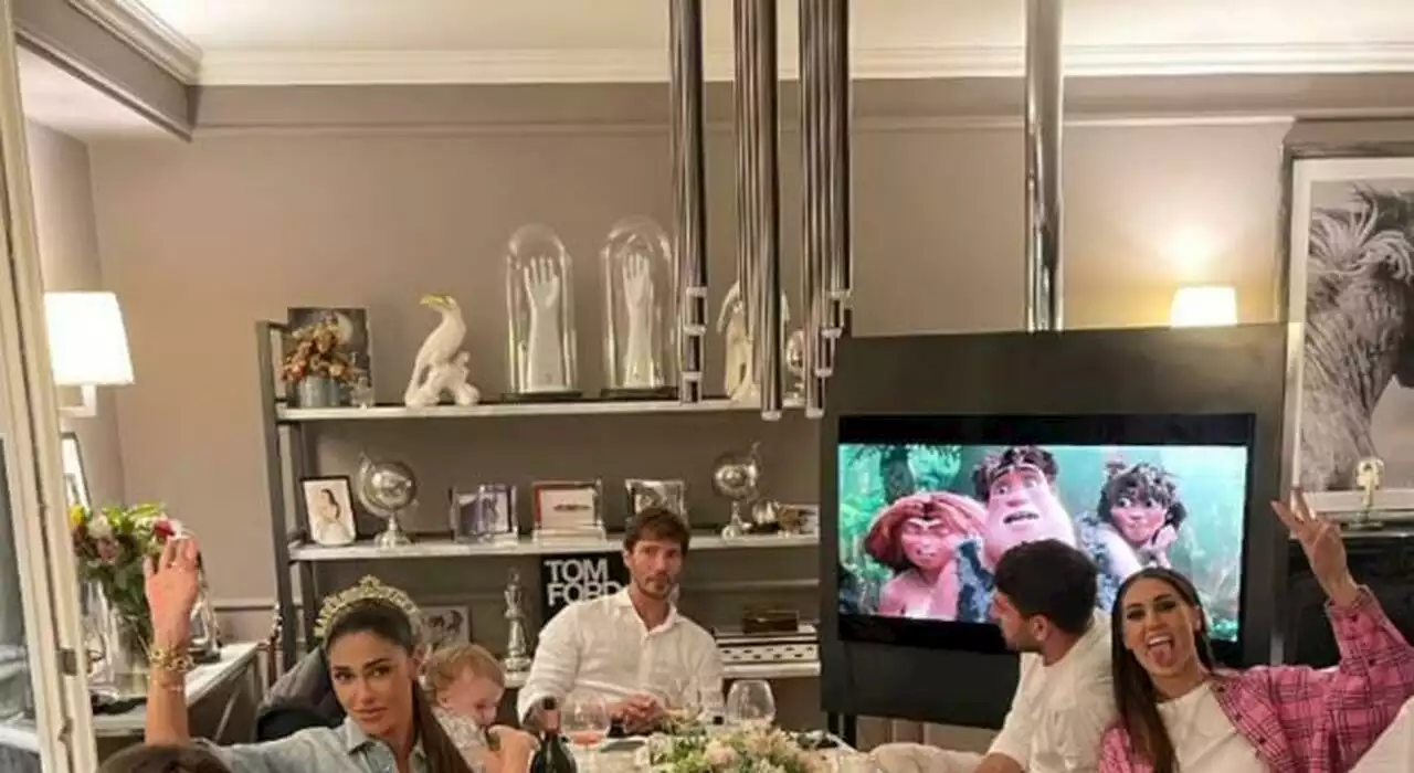 Belen Rodriguez, i festeggiamenti in famiglia immortalati da mamma Veronica