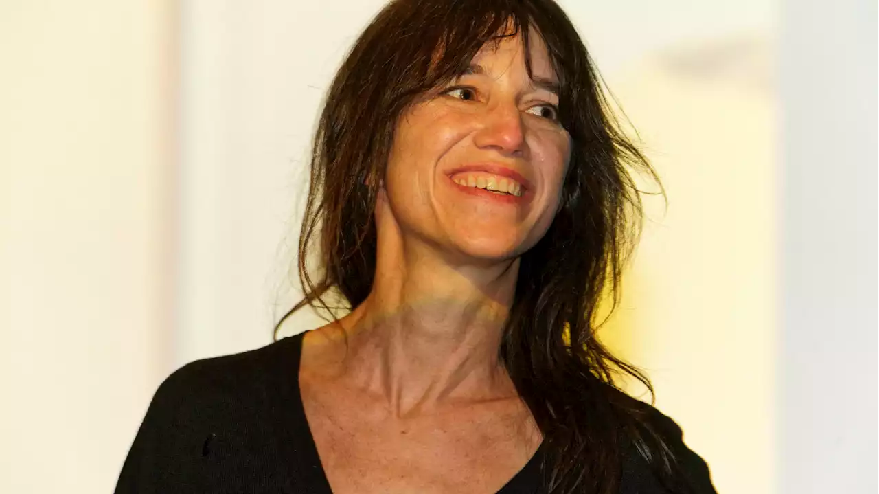 Avec la maison Gainsbourg, Charlotte Gainsbourg a enfin fait le deuil de son père 30 ans après sa mort