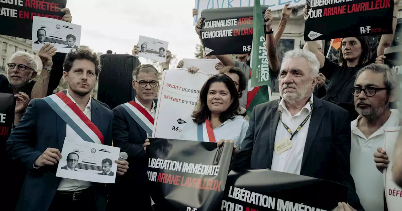 Rassemblement à Paris en soutien à la journaliste Ariane Lavrilleux : «Il y a une volonté de nuire à la liberté d’informer»